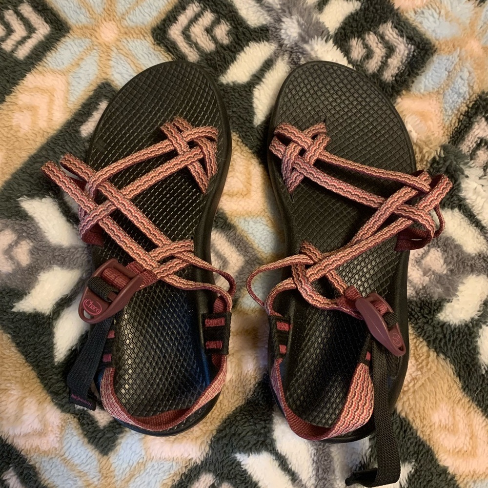 Chacos ZX/2 Custom Print - Women’s Size 8 toe loop
